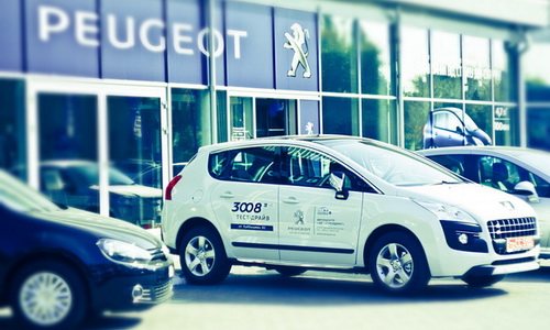    PEUGEOT 3008 E-HDI   «»